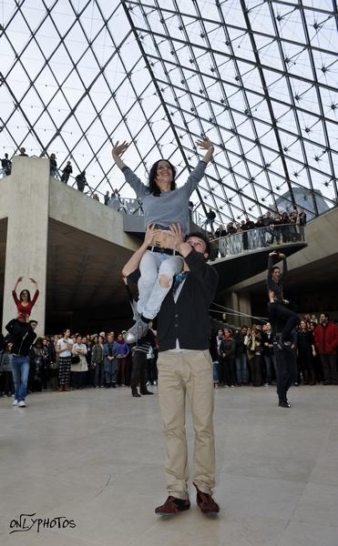 FlashMob pour l'Opération 24jours pour 24 Enfants.