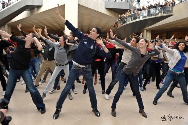 FlashMob pour l'Opération 24jours pour 24 Enfants.