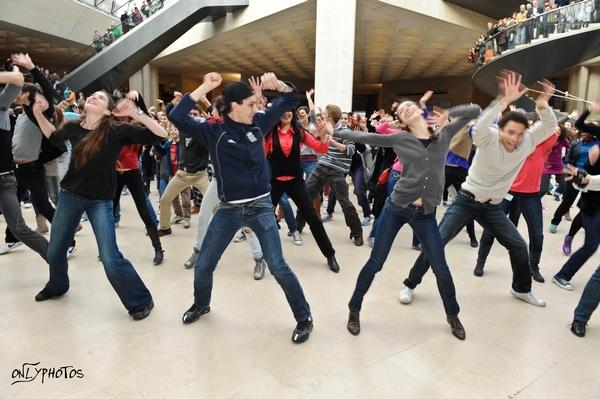 FlashMob pour l'Opération 24jours pour 24 Enfants.