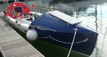 4 nanas dans le vent