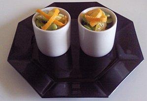 Salade de fèves, oranges et pignons de pin