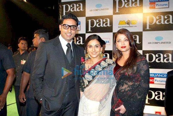 Les stars de Bollywood à la première de Paa
