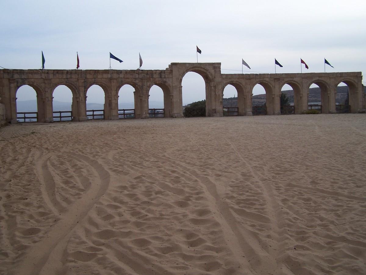 JORDANIE 2 : JERASH ET AUTRES SITES.
