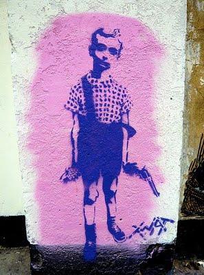 Histoire du gosse à la grenade