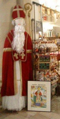 La Basilique de St Nicolas de Port comme vous ne l’avez jamais vue Boutique Clair de Lorraine - Gare de l'Est (Paris)