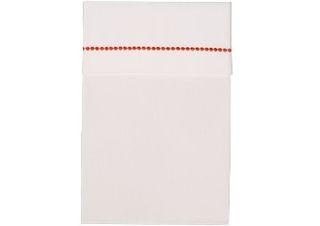 Drap brodé coeur rouge