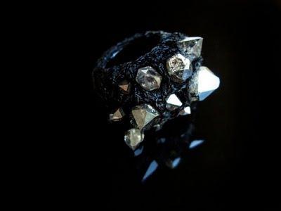 AOI KOTSUHIROI - Hana Urushi Collection