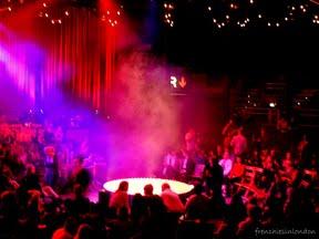 La clique, cirque burlesque