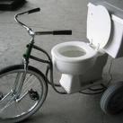 thumbs ce quon peut voir dans les toilettes 020 Ce quon peut voir dans les toilettes (29 photos)