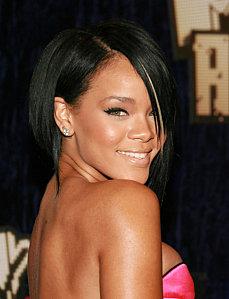 rihanna_vma.jpg