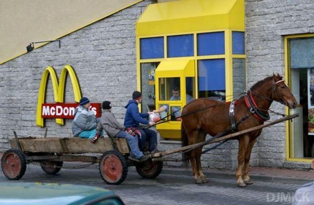 les mcdonalds a travers le monde 000 Les McDonalds à travers le monde (28 photos)