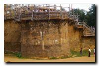 GUEDELON - Ils ont bâtit un château-fort