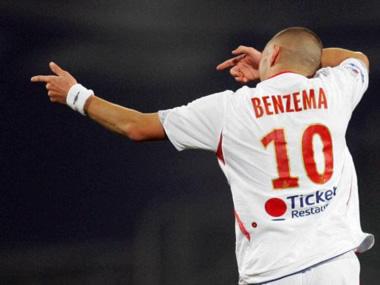 Real Madrid : Karim Benzema encore buteur revient à son niveau en attendant le mondial sud africain