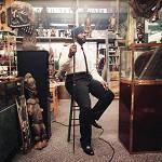 Shafiq Husayn, l'un membres Sa-Ra présente 