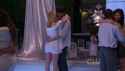 [TV] 90210 - Episode 12, Saison 2: Winter Wonderland