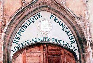 liberte-egalite-fraternite-tympanum-church-saint-pancrace-aups-var.1261847748.jpg
