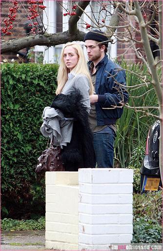 Robert Pattinson et soeur Lizzy