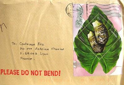 Arachnides et nouveaux timbres de distributeur en Malaisie