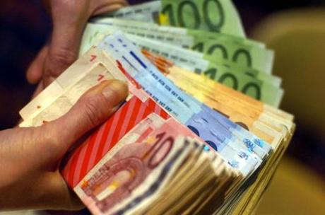 etat subvention associations billets euros