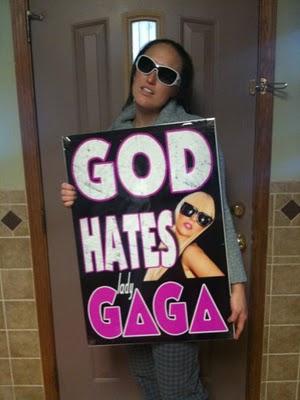 Lady Gaga est le diable.
