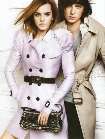 EXCLU: Premières photos de la Campagne Burberry été 2007 avec Emma Watson et Alex Watson