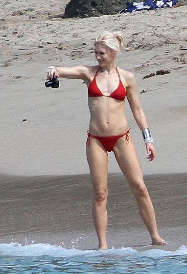 Gwen Stefani magnifique en Bikini !