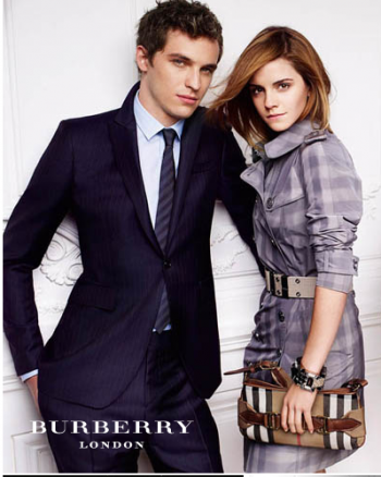 Emma Watson égérie de la collection BURBERRY 2010 Emma Watson égérie de la collection BURBERRY 2010