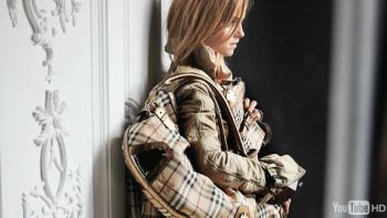Emma Watson égérie de la collection BURBERRY 2010 Emma Watson égérie de la collection BURBERRY 2010