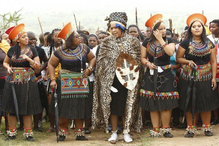 Le président Zuma célèbre son cinquième mariage
