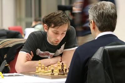 Alexander Grischuk vainqueur du brésilien Giovani Vescovi