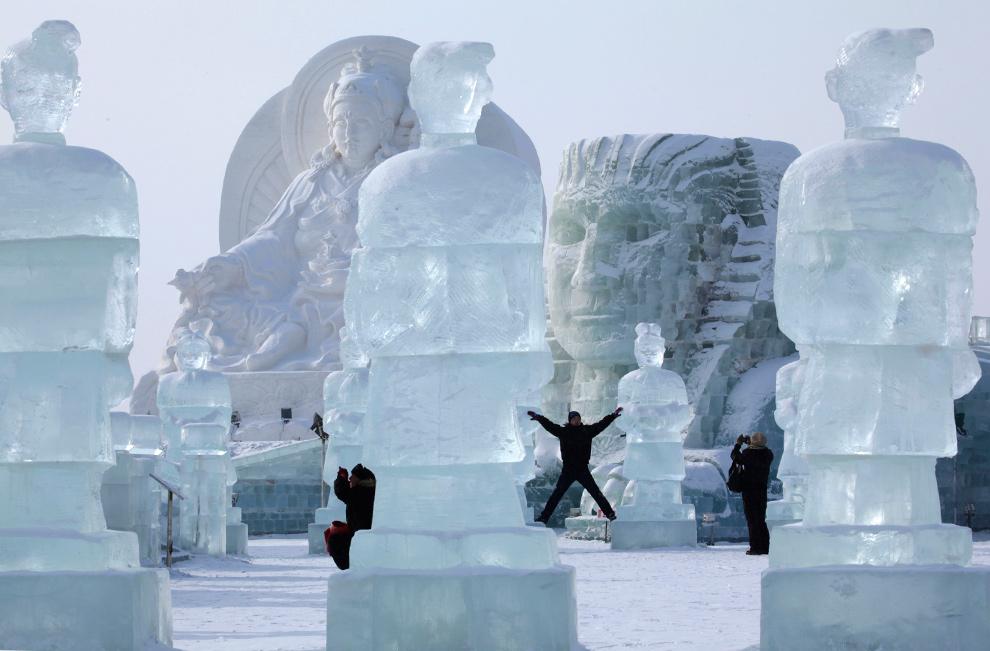 sculptures de neige et sur glace