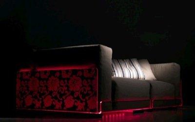 Lighted sofa par Colico