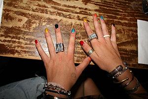 multi-color-nails-trend-1