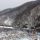 thumbs festival de peche sur glace en coree du sud 006 Le Festival de pêche sur glace en Corée du Sud (14 photos)