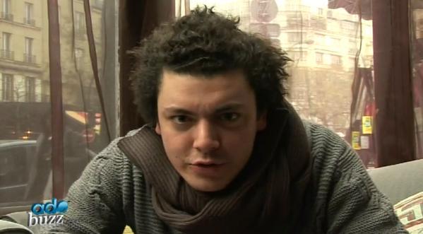 Kev Adams (bientôt) en EXCLU sur Adobuzz ... la preuve ...