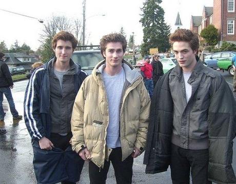 Twilight Fascination : De nouvelles photos sur le tout premier tournage - Les doubles du beau vampire : c'est très effrayant.