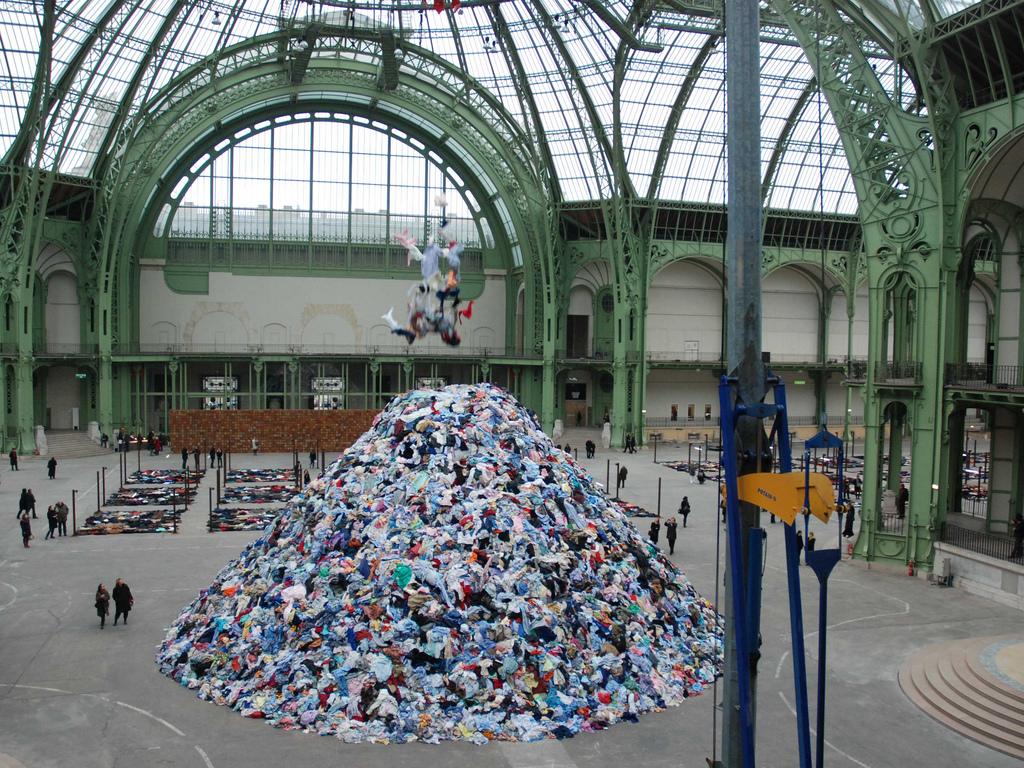 Monumenta 2010 : Boltanski investit le Grand Palais