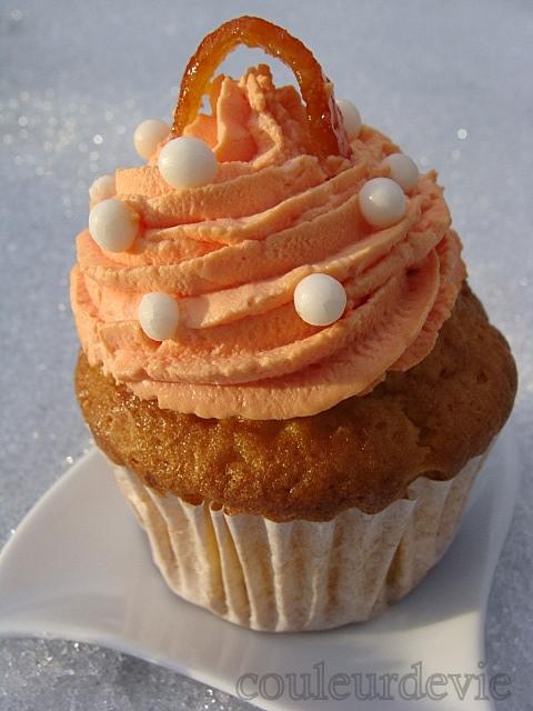 Cupcakes parfum d’orange aux zestes confits et photos de neige