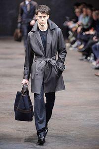 Le défilé Hermès homme automne hiver 2010-2011 27_Jeremy_Young