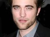Robert Pattinson serait passe signer accord pour faire disque