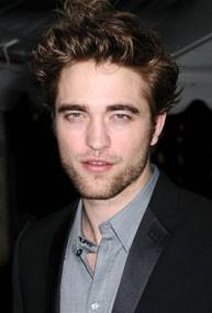 Robert Pattinson serait en passe de signer un accord pour faire un disque !
