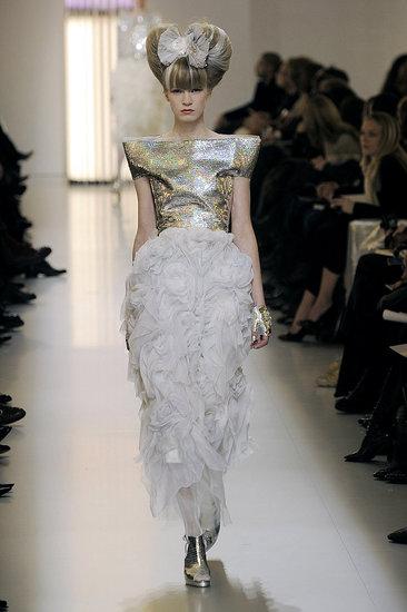 ► Chanel Couture 2010 : Paris Fashion Week ►