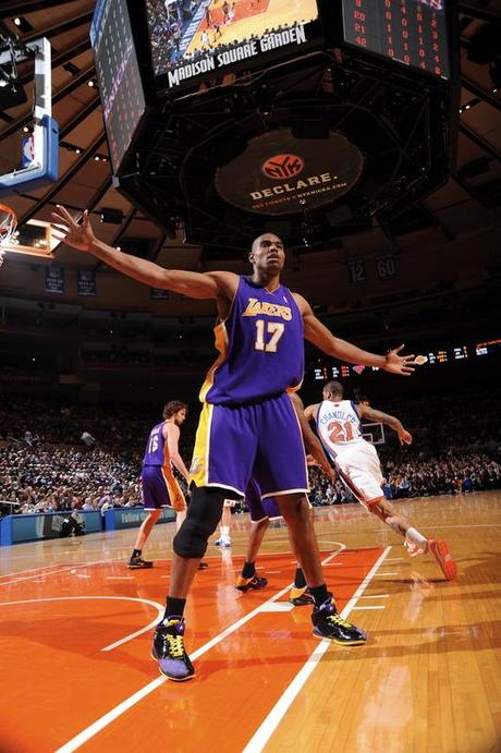 Lakers 115 @ Knicks 105 (22.01.2010)