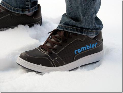 image thumb28 Rambler, la chaussure qui tweet quand vous marchez