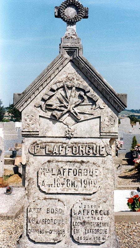 La tombe d'un charron à Beaumont-de-Lomagne (82)
