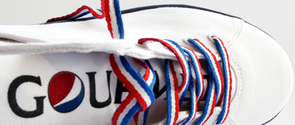 PEPSI & GOURMET : Le logo fusion sur tes baskets