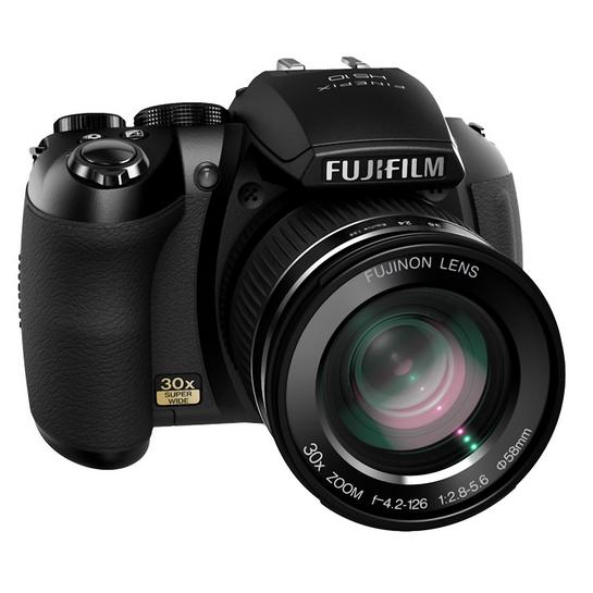 Nouveau Fujifilm HS10 : zoom 30x et vidéo Full HD