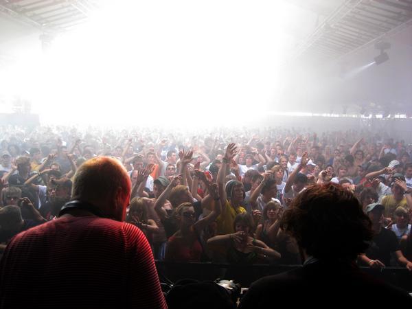 Radioclit - We Like To Party