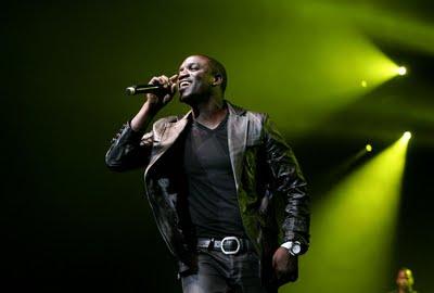 Akon s'offre Drogba et Torres dans un clip !!