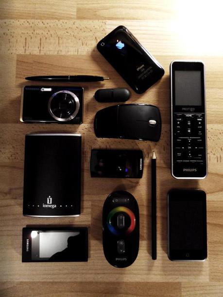 allblack-geekandhype Image allblack geekandhype All black